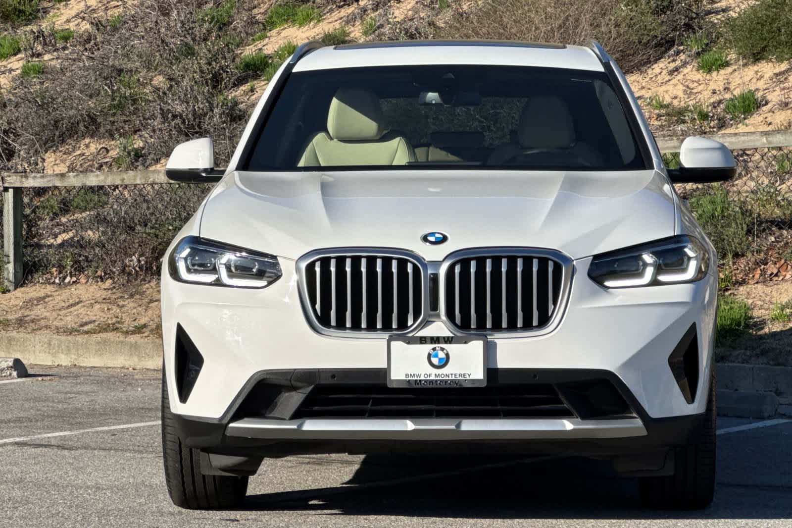 Thumbnail: 2023 BMW X3 - 10