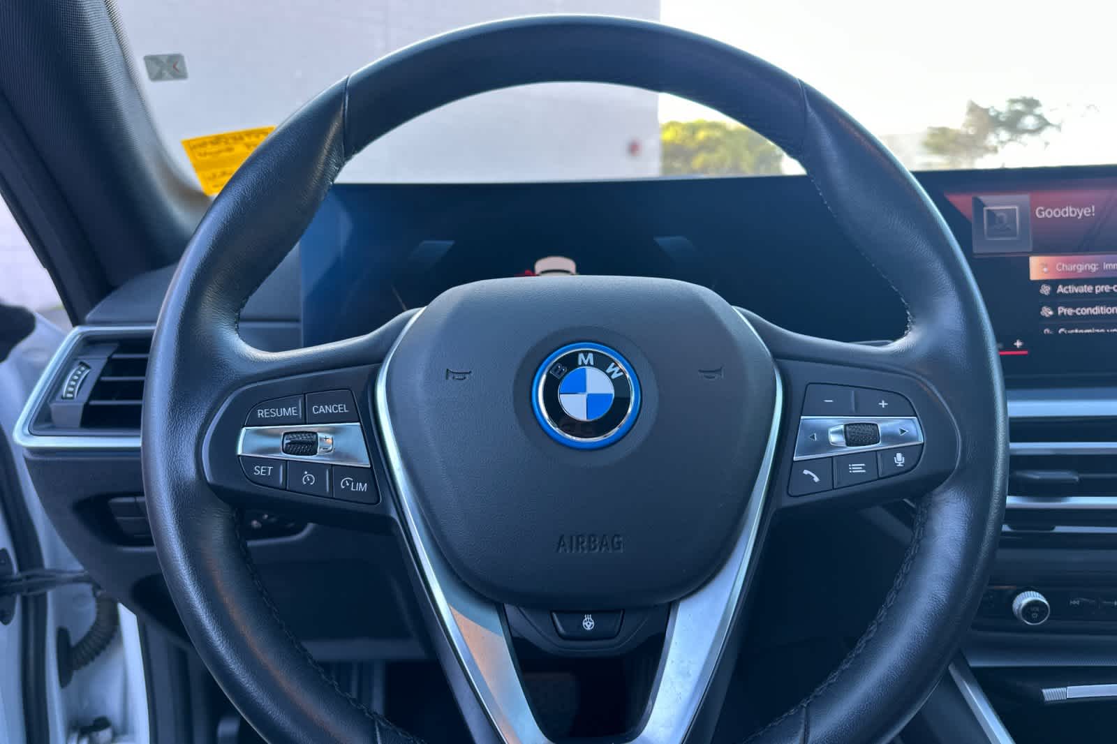 Thumbnail: 2023 BMW i4 - 26