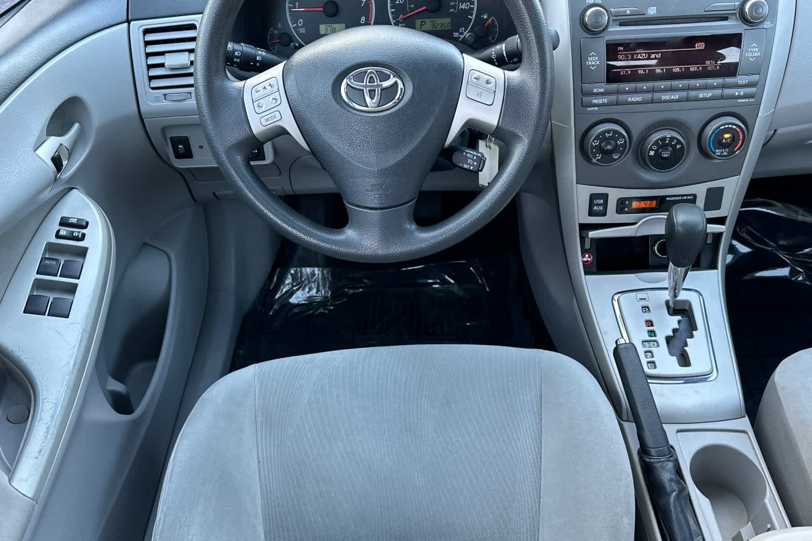 Thumbnail: 2011 Toyota Corolla - 14