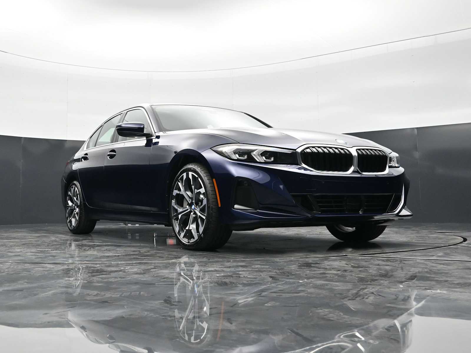 Thumbnail: 2026 BMW 3 Series - 27