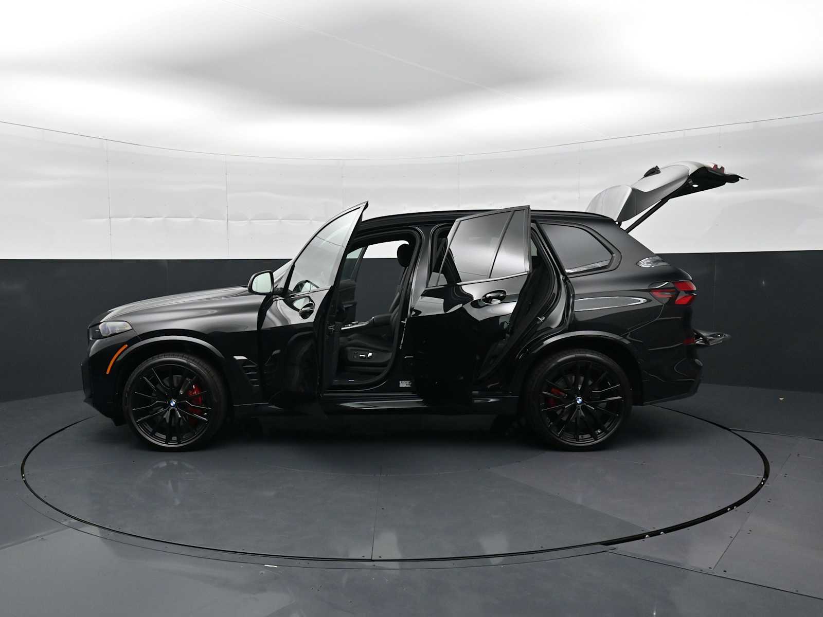 Thumbnail: 2026 BMW X5 - 36