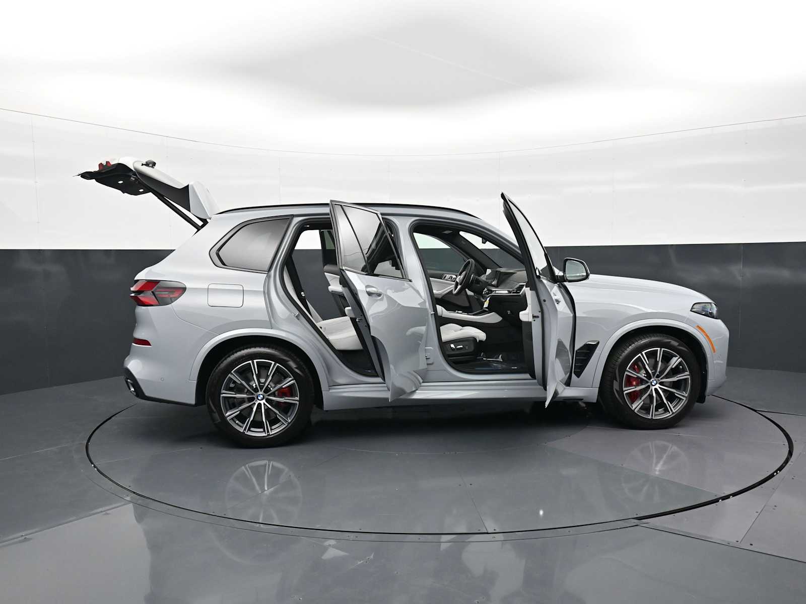 Thumbnail: 2026 BMW X5 - 34