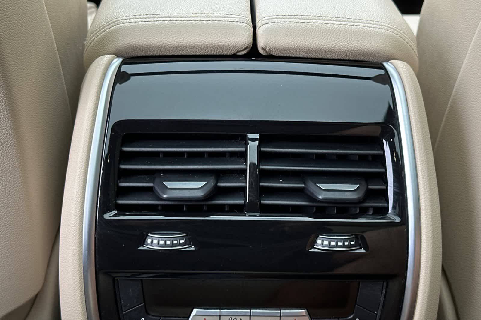 Thumbnail: 2022 BMW X5 - 14