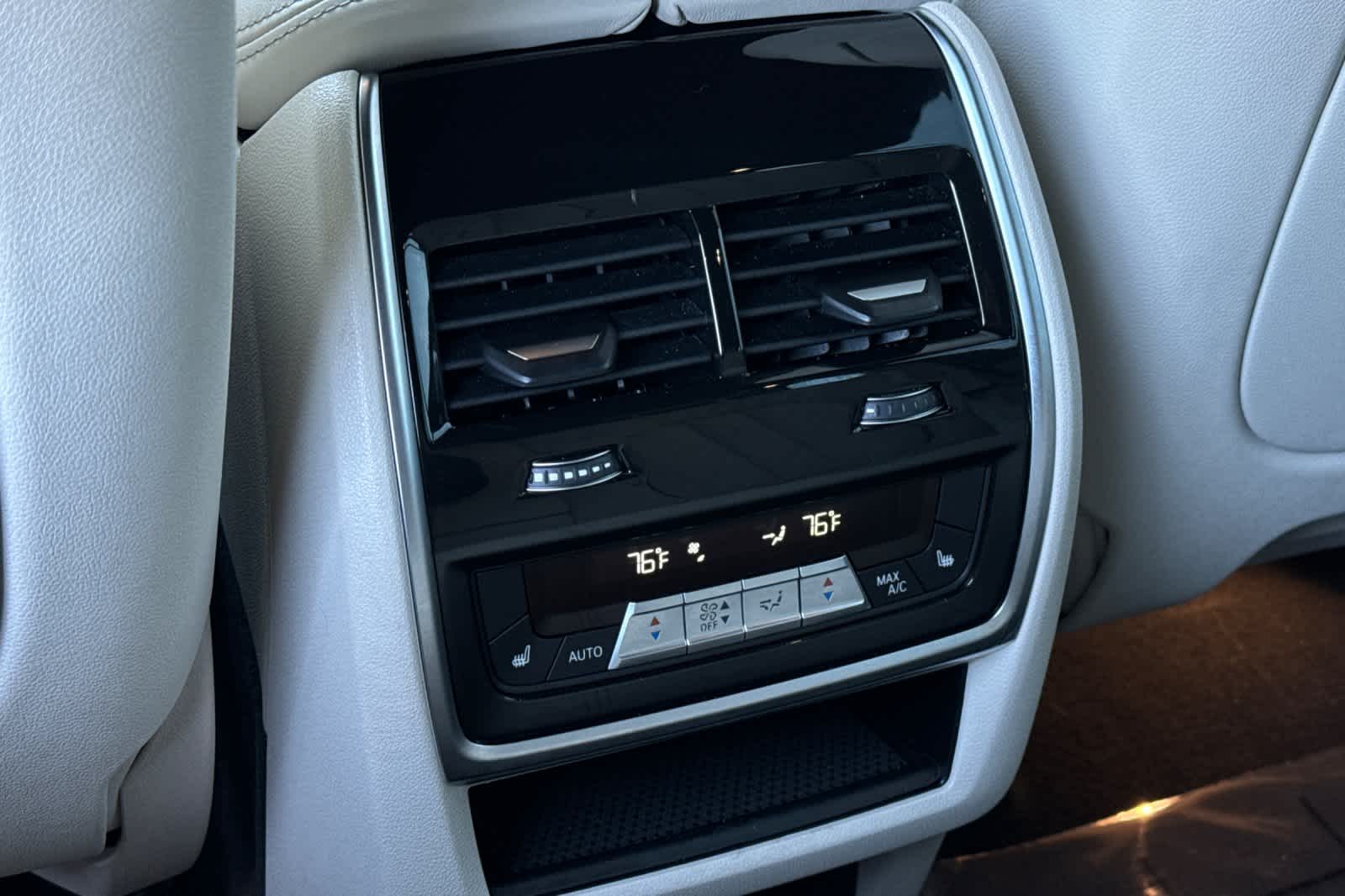 Thumbnail: 2023 BMW X5 - 16