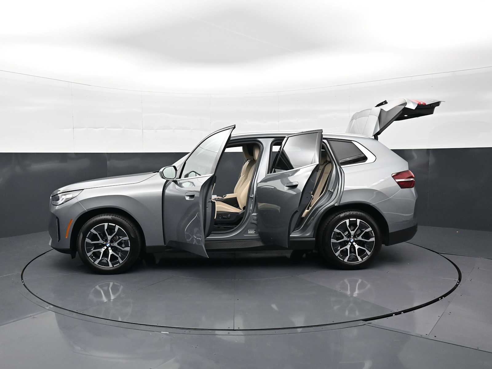 2026 BMW X3 30 - Photo 36