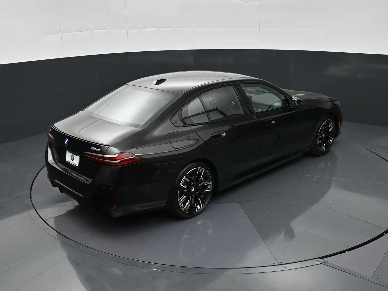 Thumbnail: 2026 BMW i5 - 21