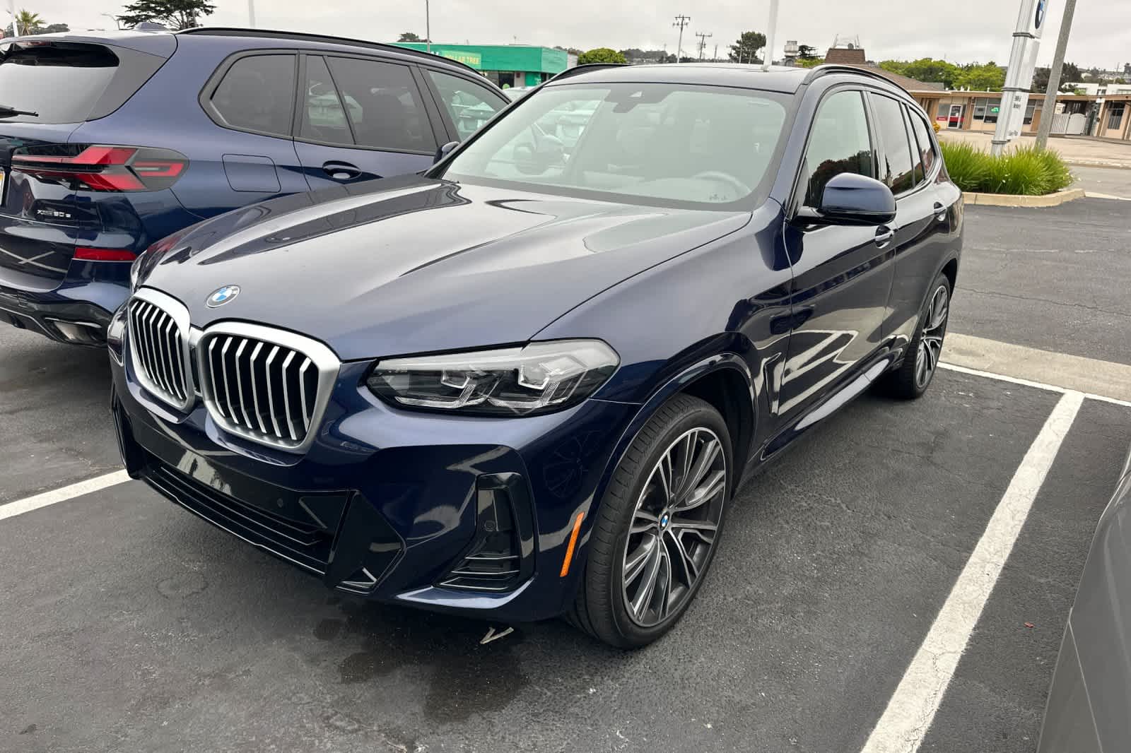 Thumbnail: 2022 BMW X3 - 1