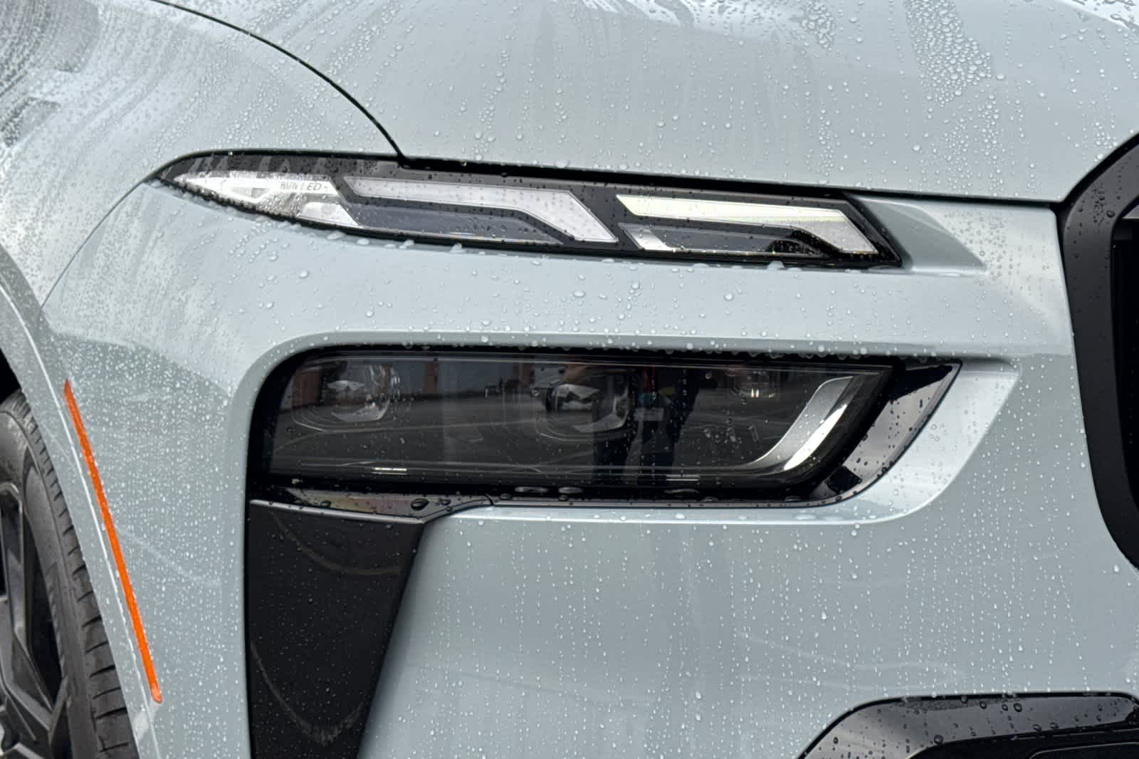 Thumbnail: 2026 BMW X7 - 4