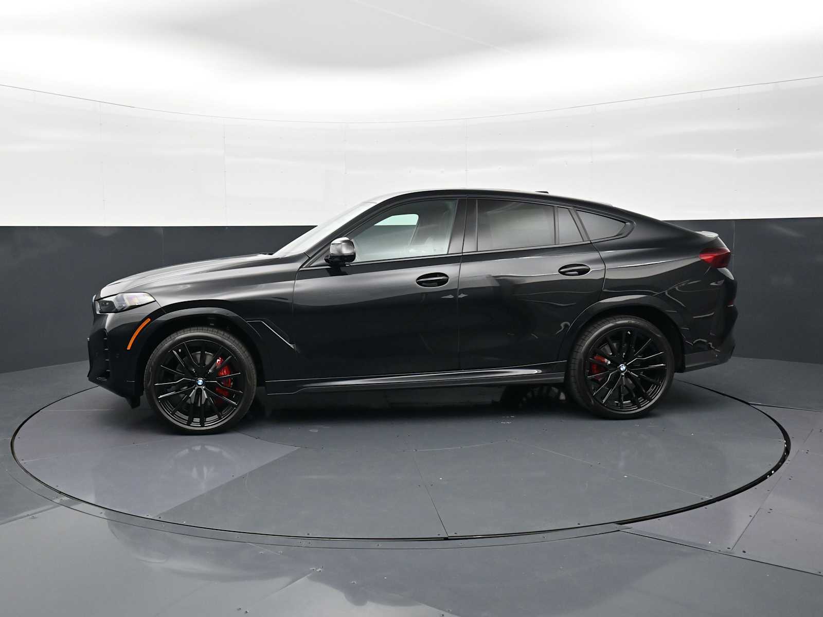 Thumbnail: 2026 BMW X6 - 8