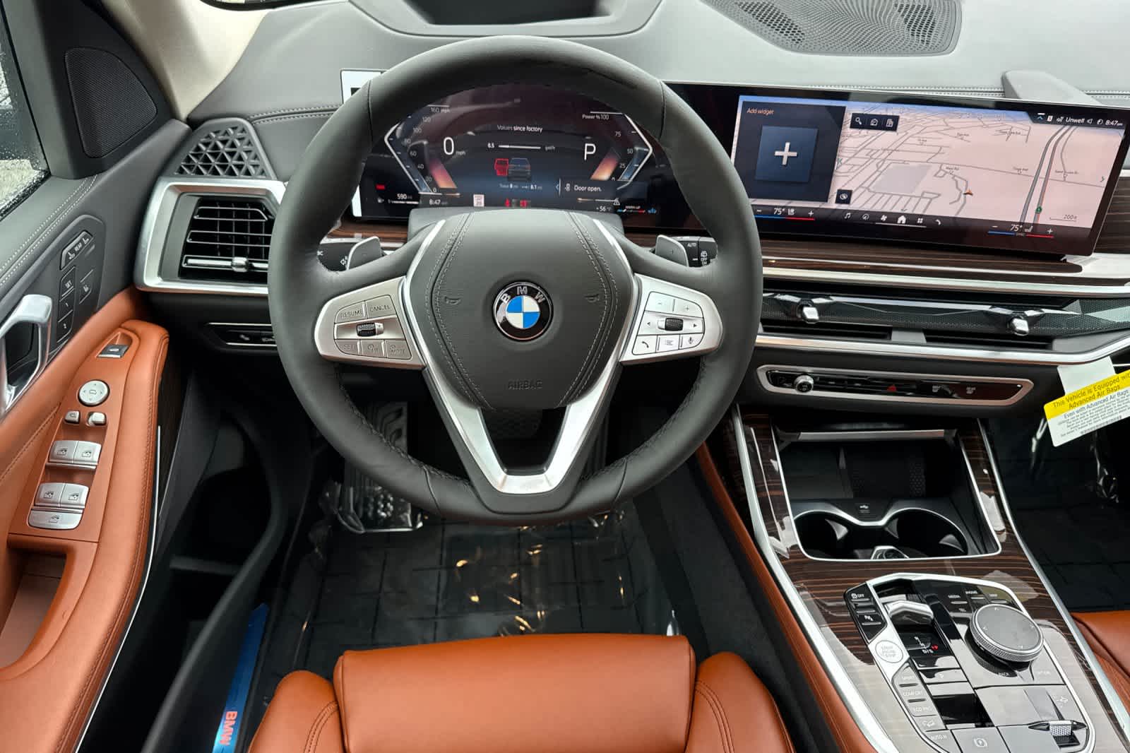 Thumbnail: 2026 BMW X7 - 15