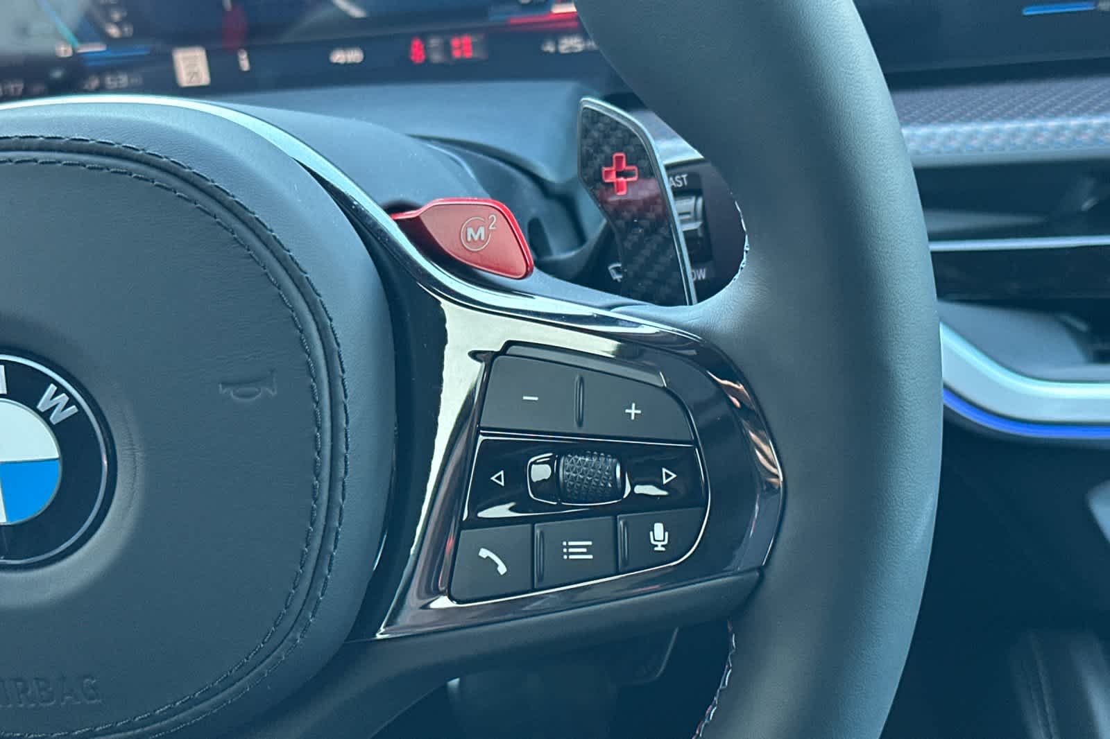 Thumbnail: 2026 BMW XM - 28