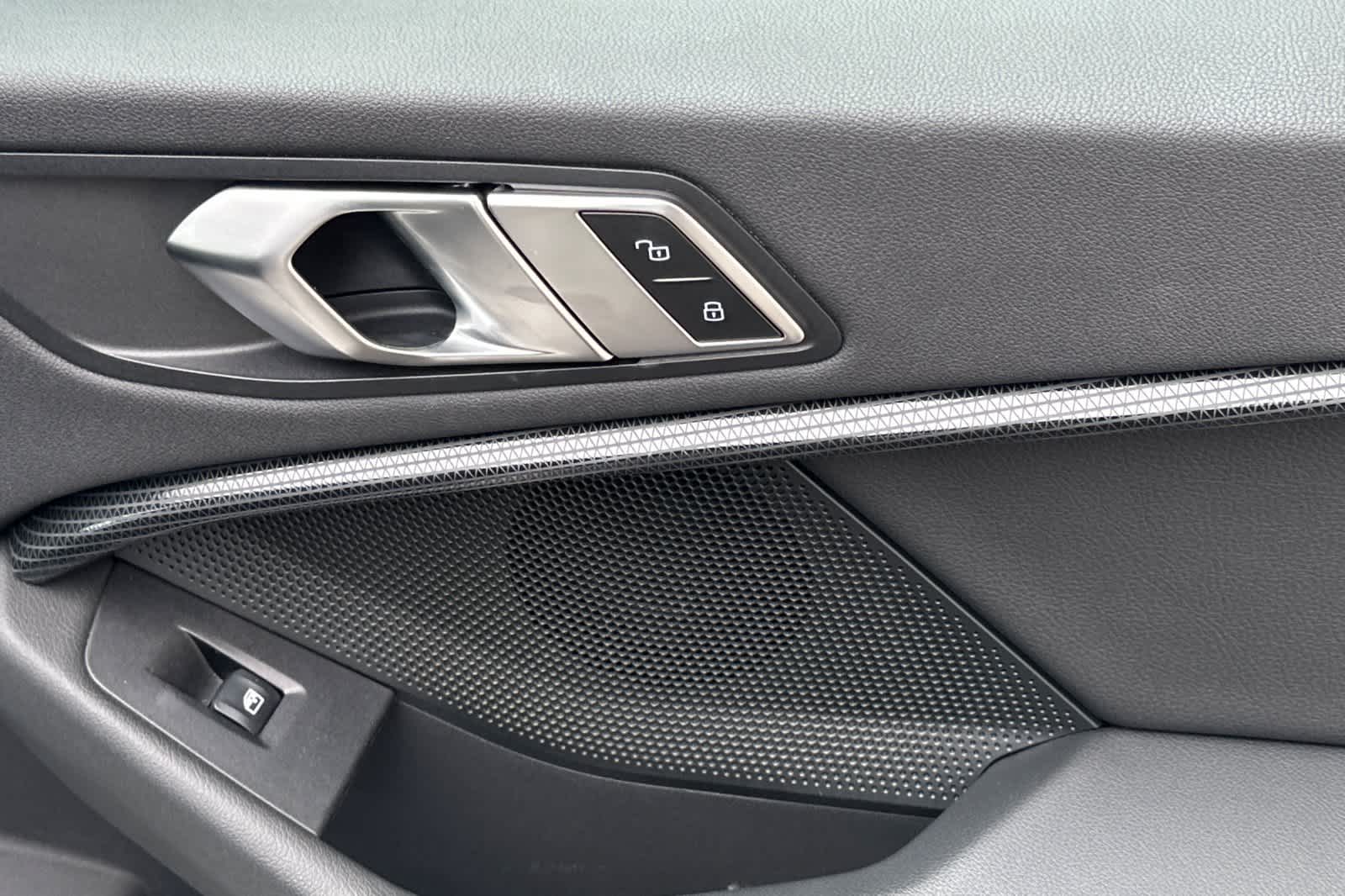 Thumbnail: 2022 BMW 2 Series - 18