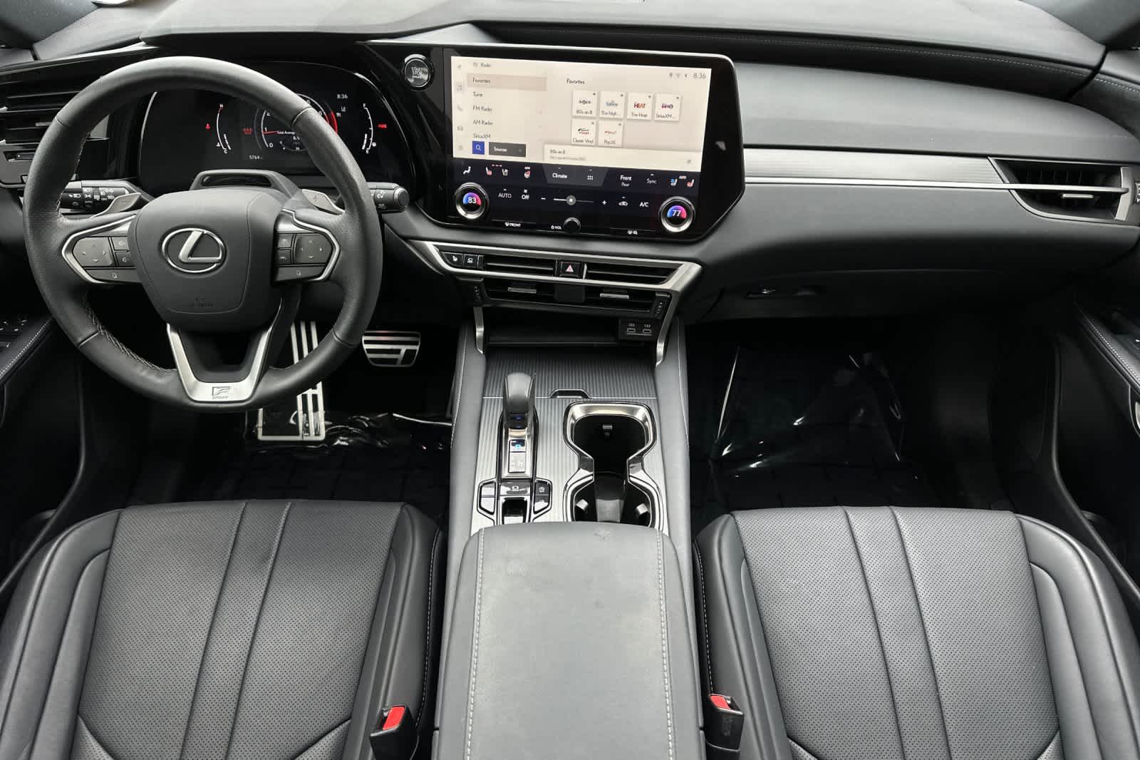 2024 Lexus RX 350 F SPORT Handling photo 3