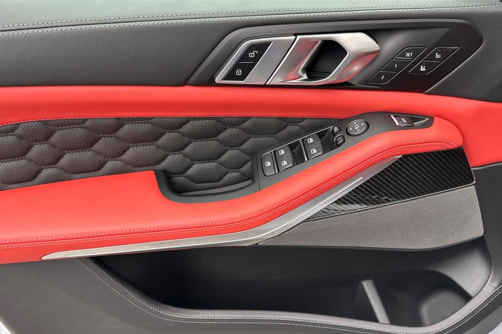 Thumbnail: 2026 BMW X5 - 13