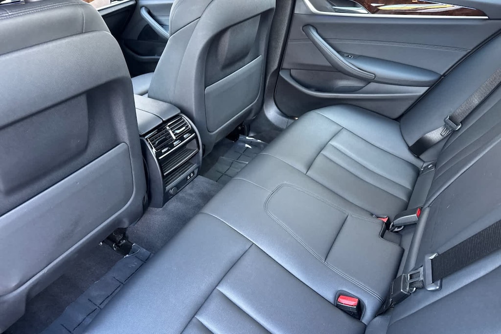 Used 2020 BMW 530e 530e iPerformance Sedan