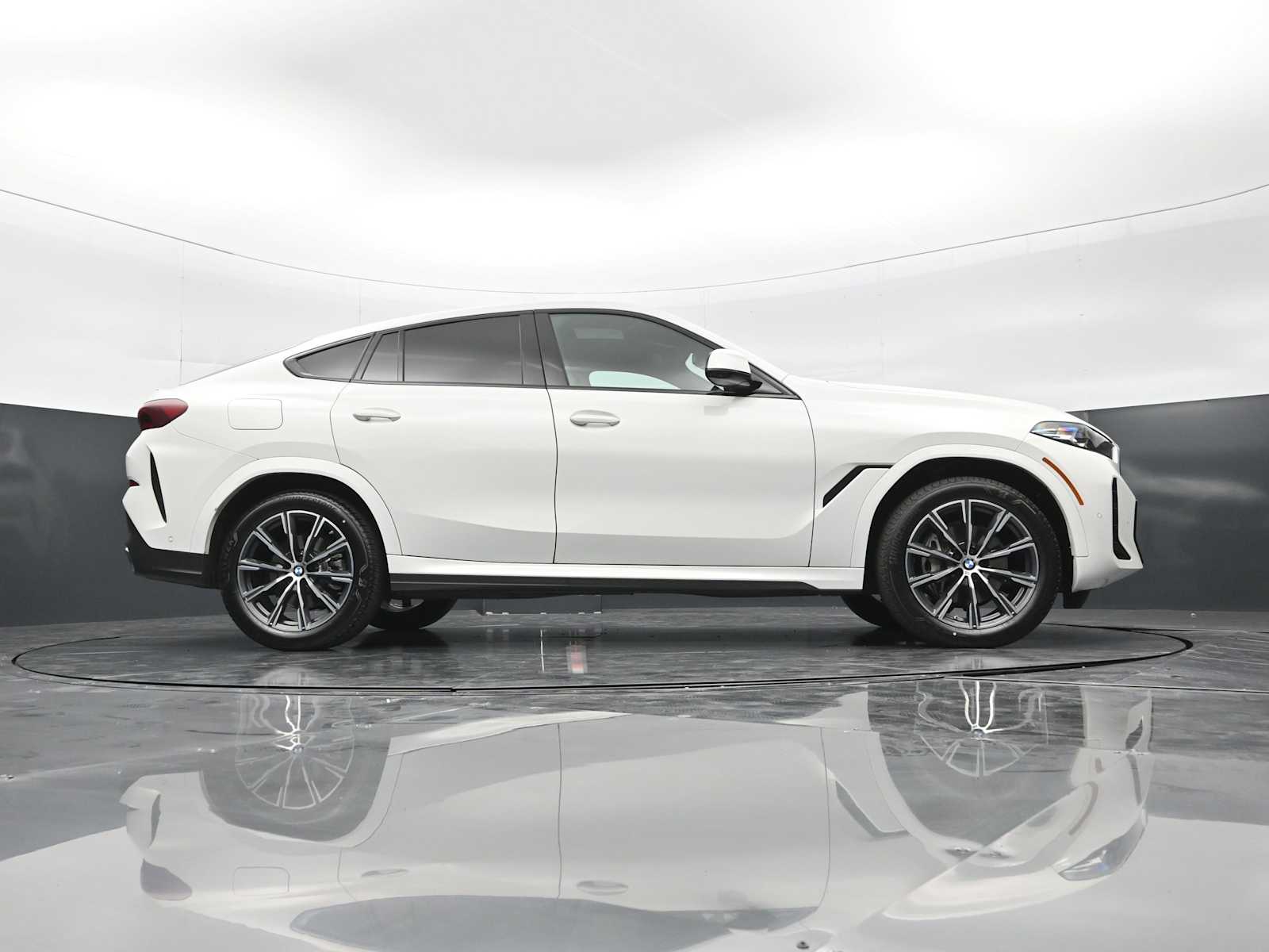 2024 BMW X6 40i - Photo 28