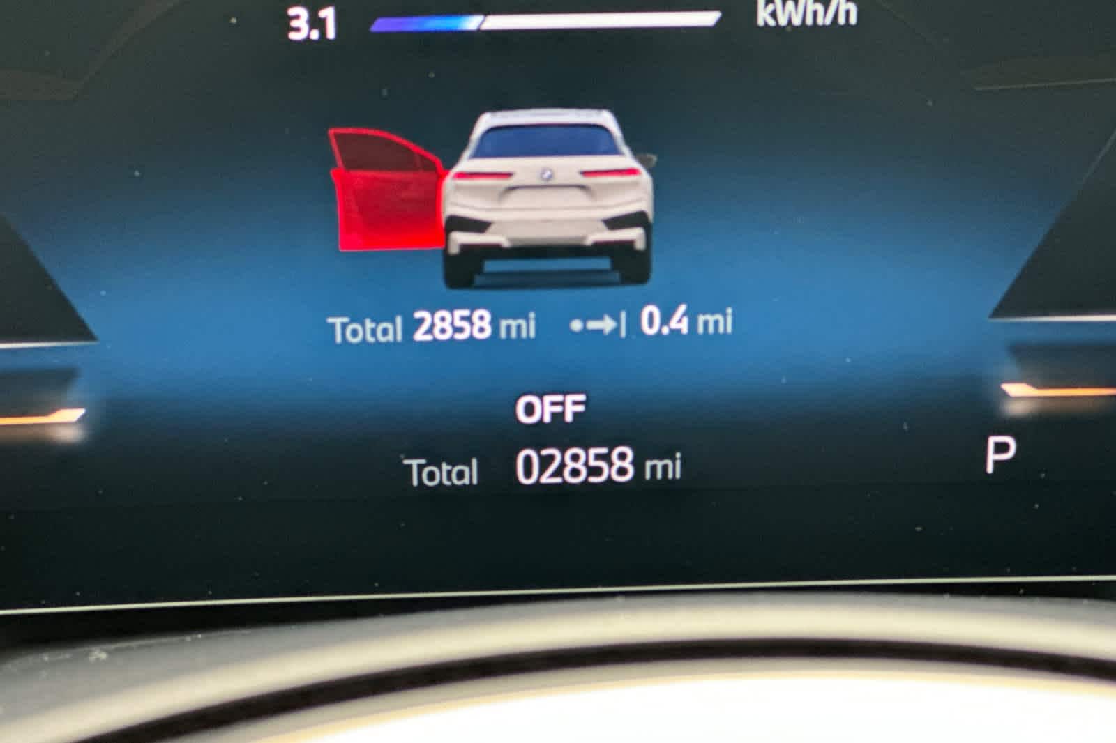 Thumbnail: 2025 BMW iX - 31