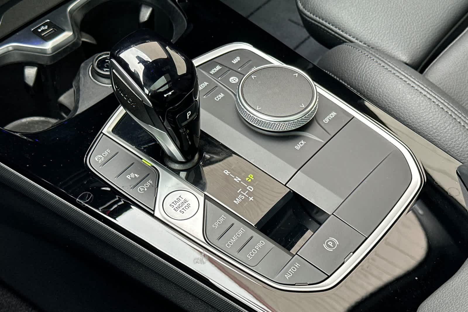 Thumbnail: 2022 BMW 2 Series - 23