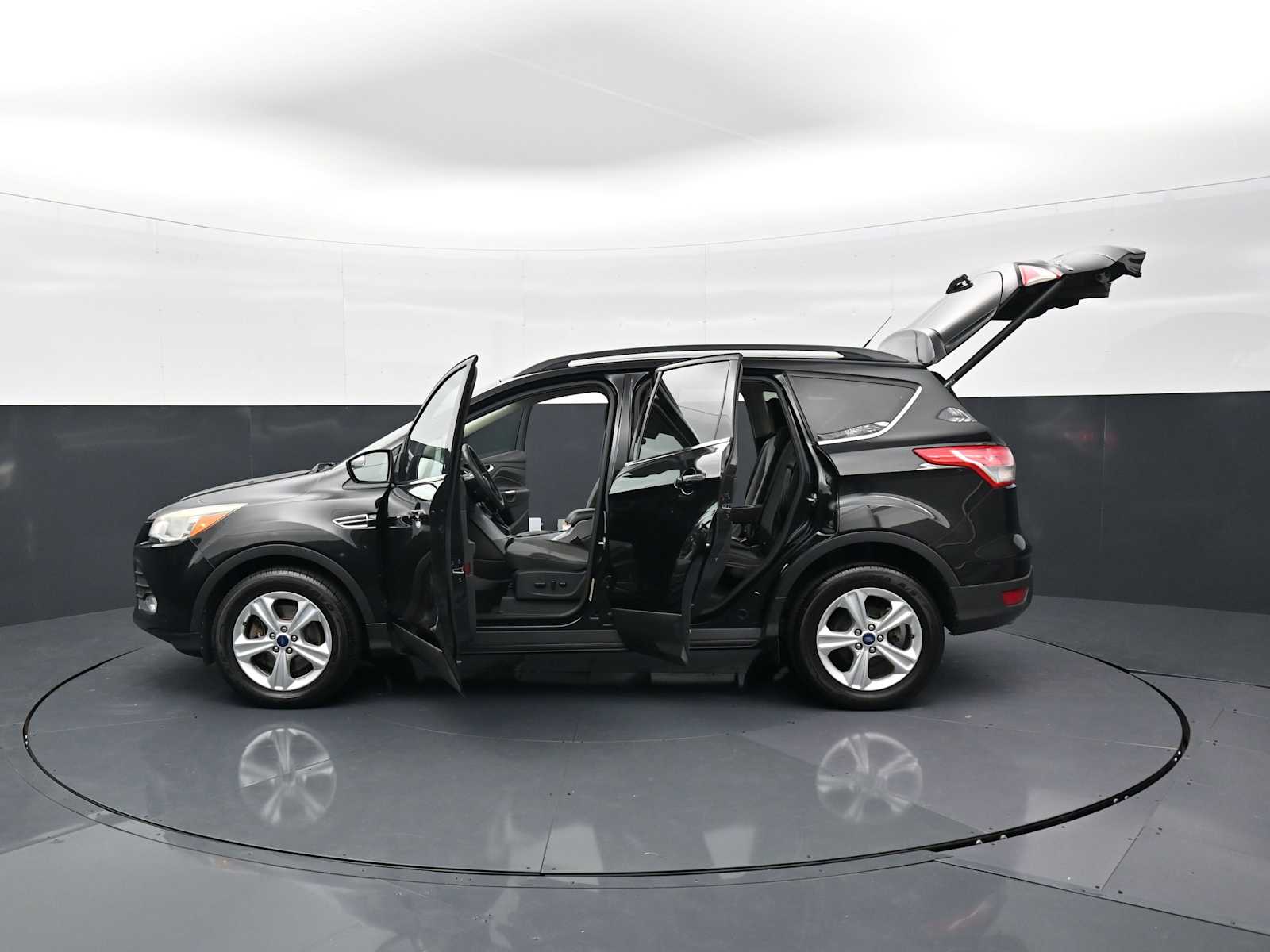 Thumbnail: 2014 Ford Escape - 35