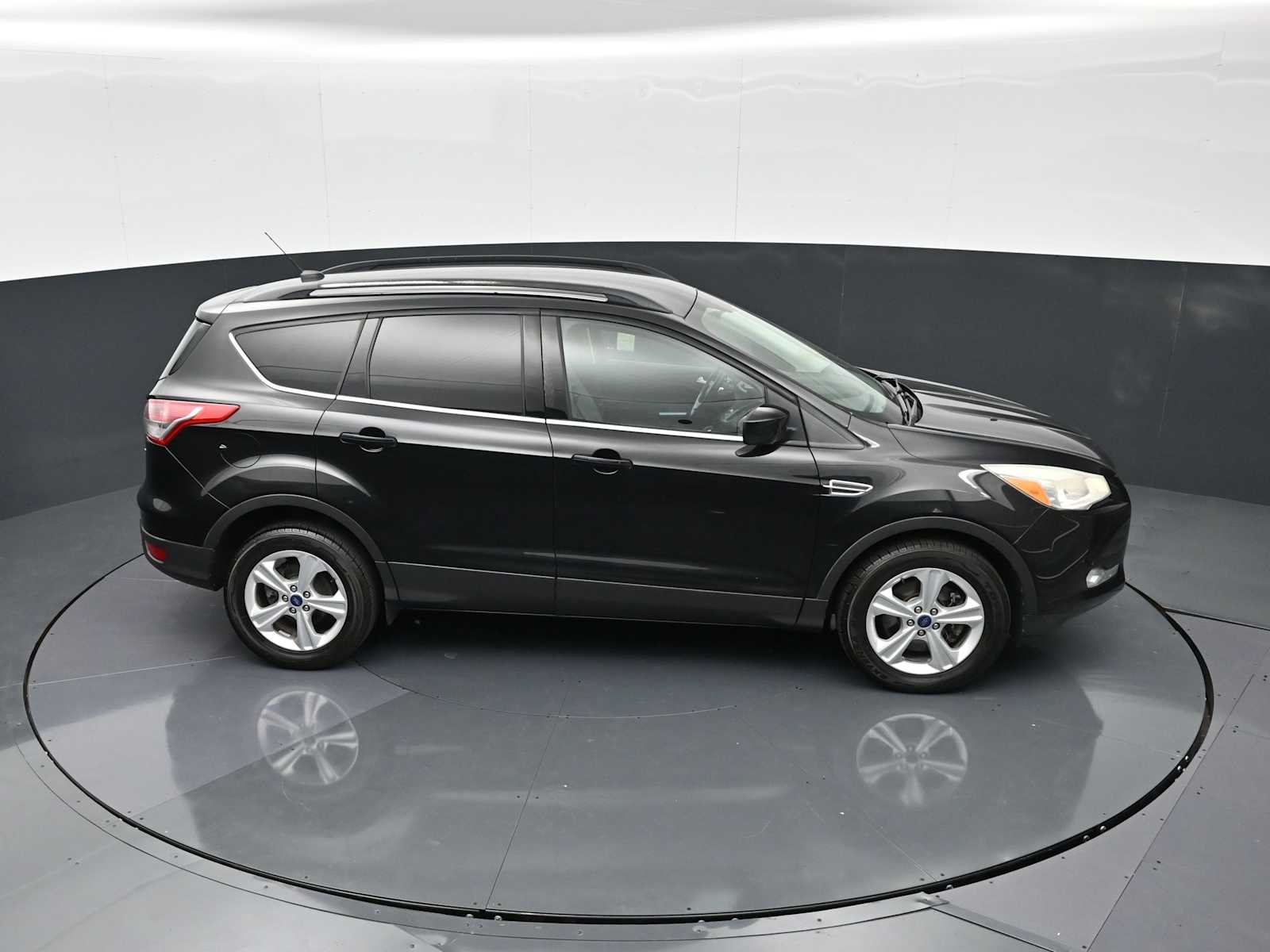 Thumbnail: 2014 Ford Escape - 19