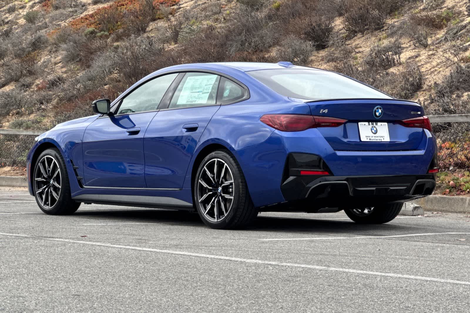 Thumbnail: 2025 BMW i4 - 6