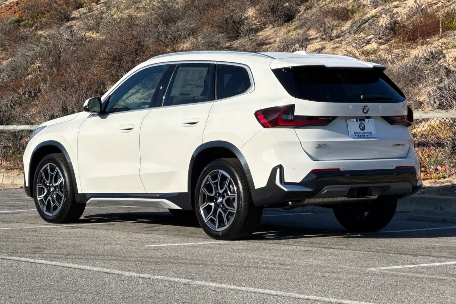 Thumbnail: 2026 BMW X1 - 6