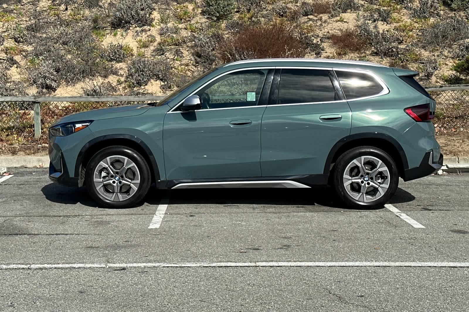 Thumbnail: 2023 BMW X1 - 10
