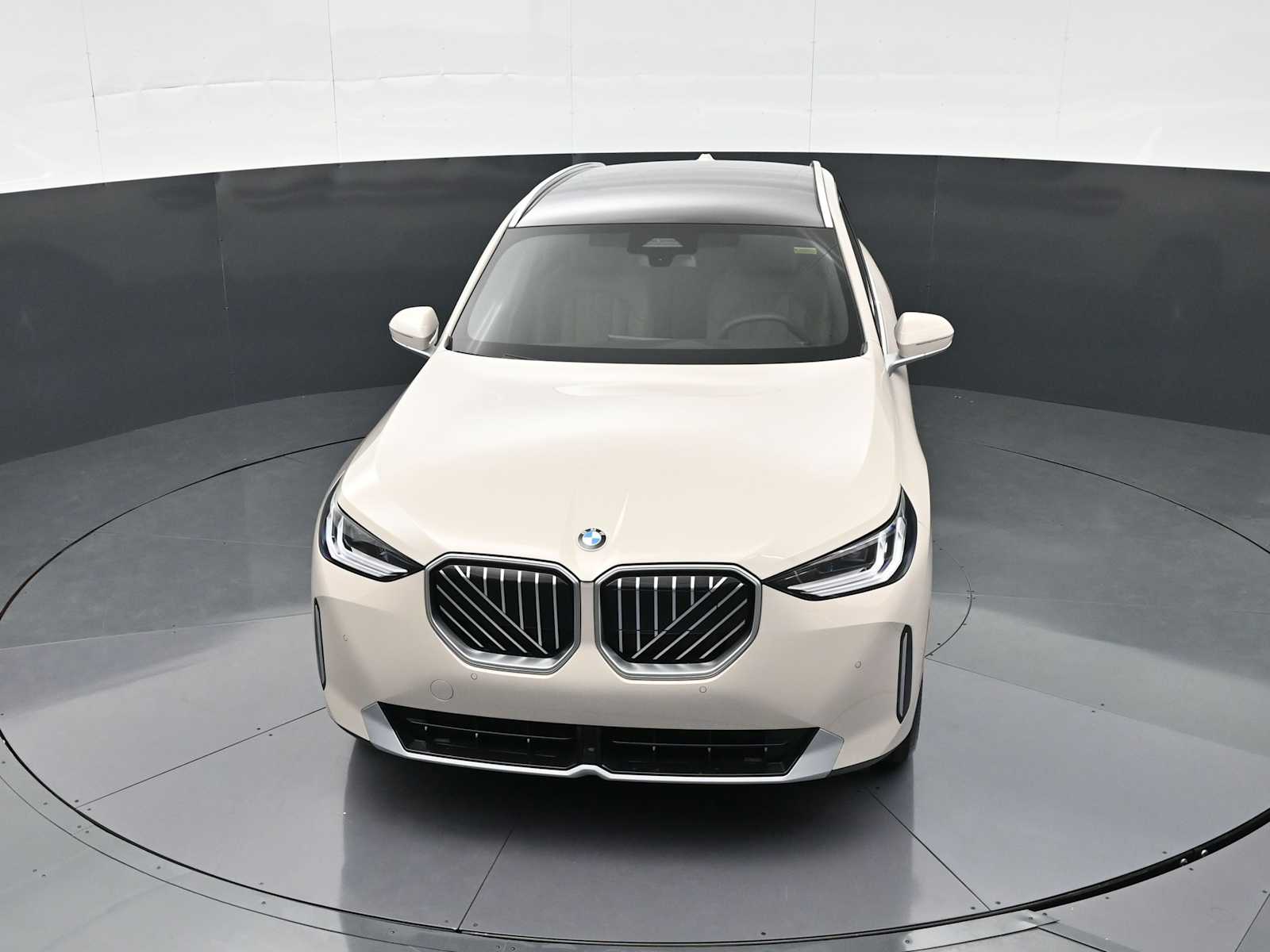 Thumbnail: 2026 BMW X3 - 18