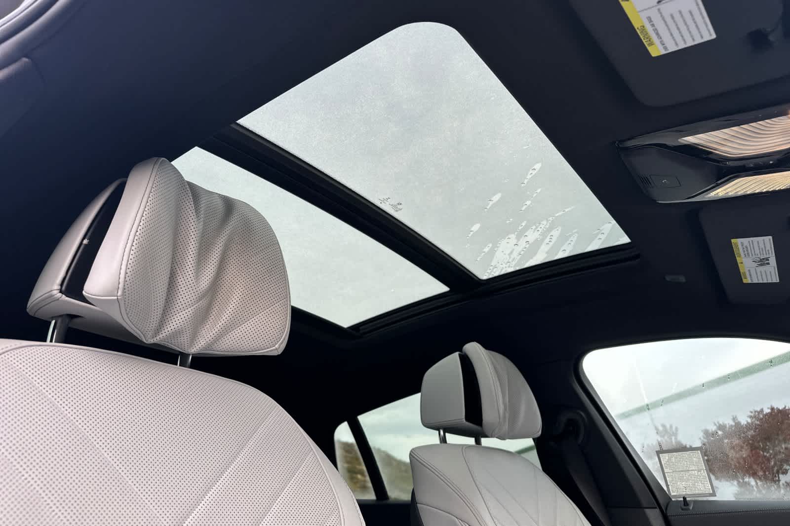 Thumbnail: 2023 BMW X6 - 18