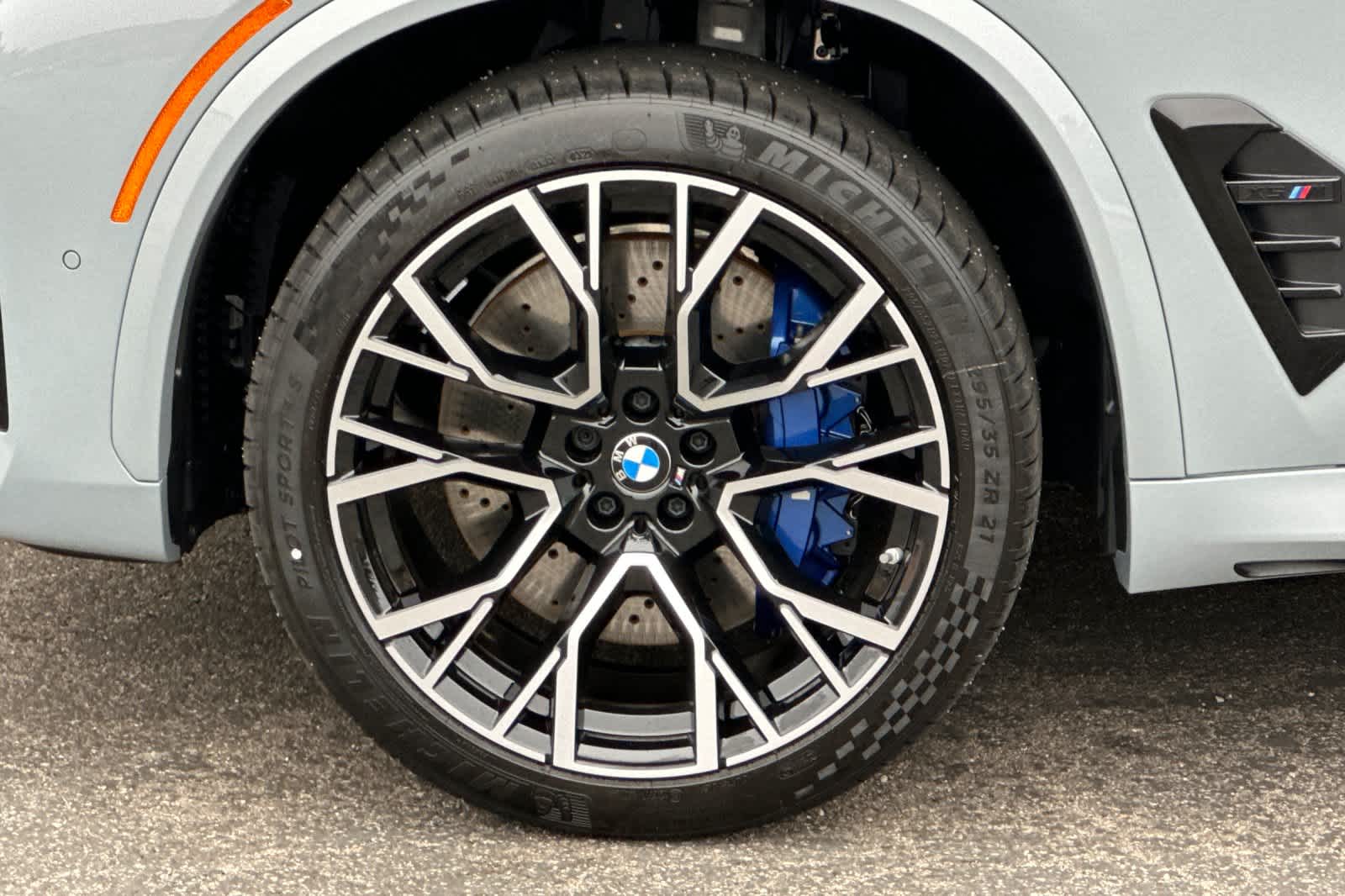 Thumbnail: 2026 BMW X5 - 31