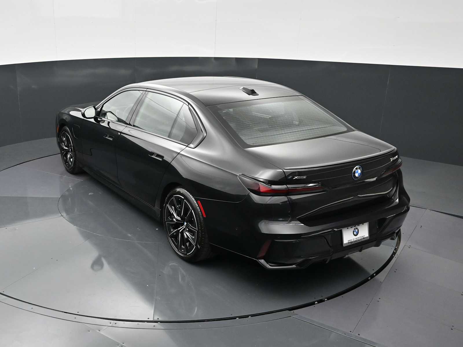 Thumbnail: 2026 BMW 7 Series - 23