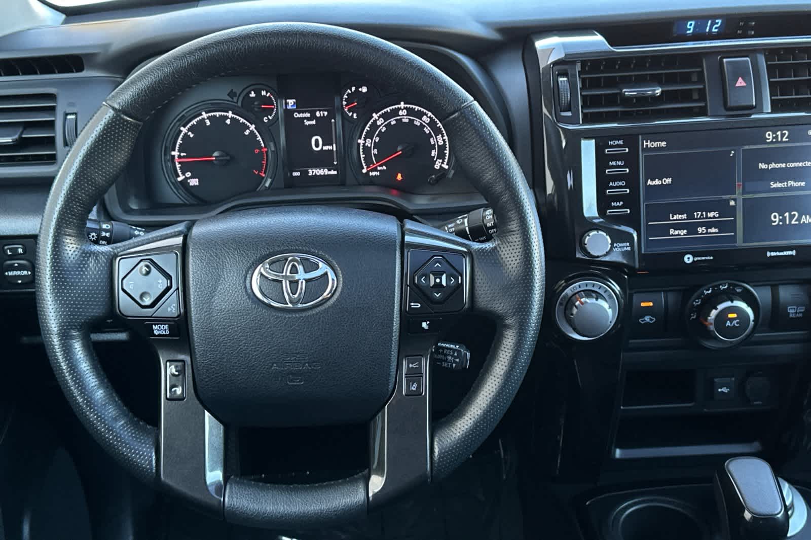 Thumbnail: 2023 Toyota 4Runner - 15