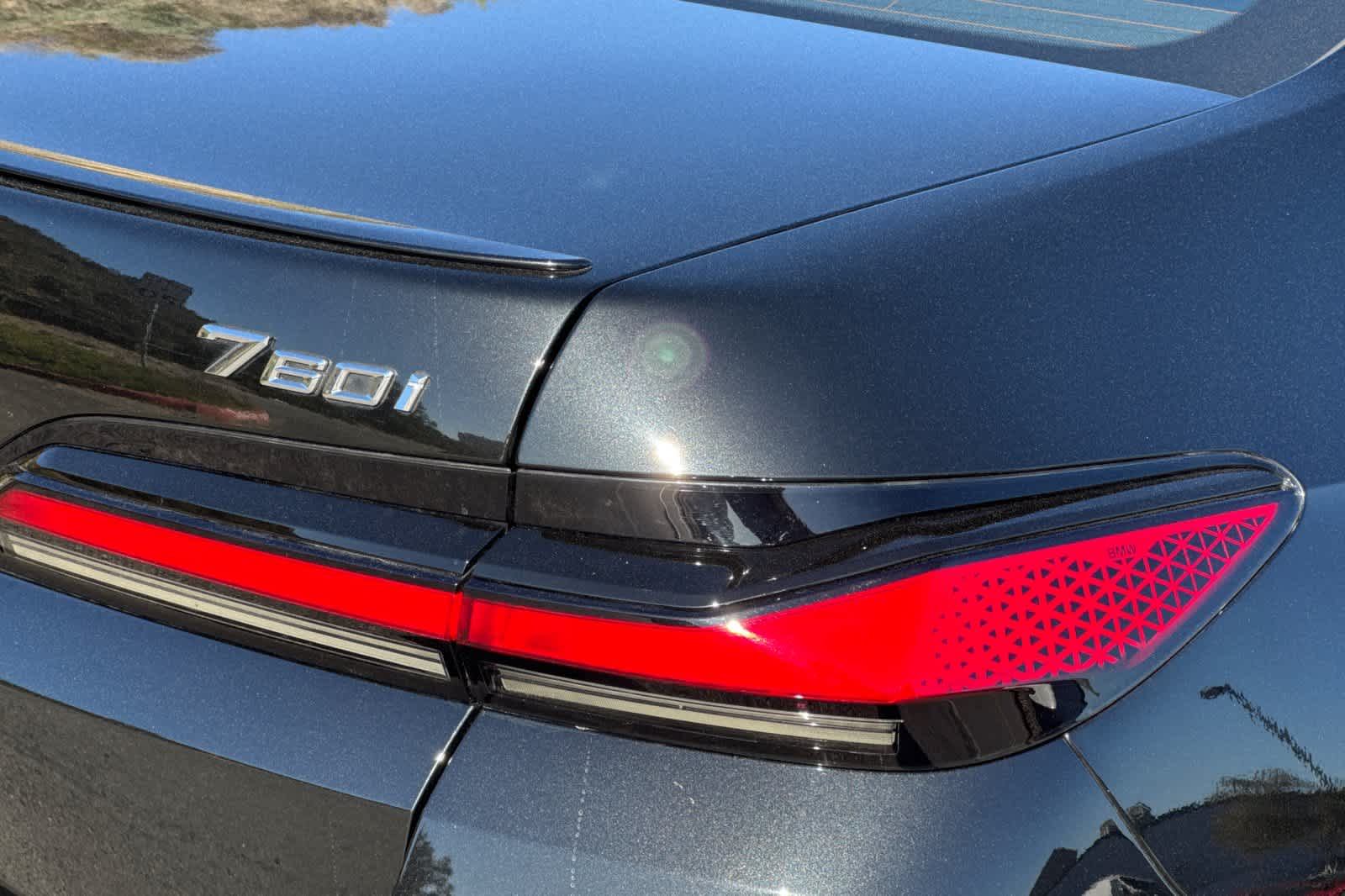 Thumbnail: 2023 BMW 7 Series - 31