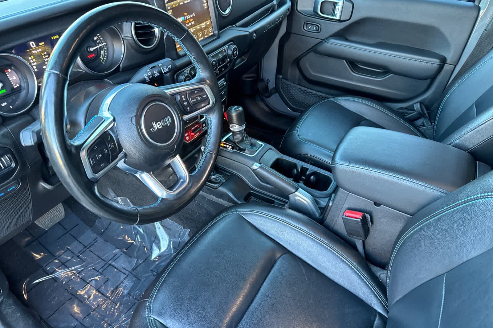 Thumbnail: 2021 Jeep Wrangler - 11