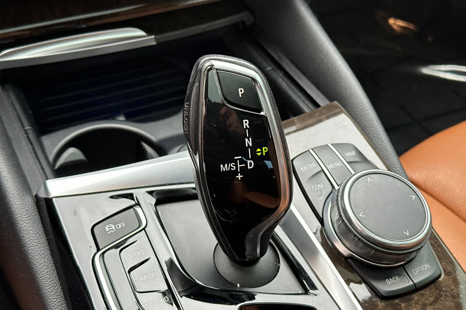 Thumbnail: 2018 BMW 5 Series - 23