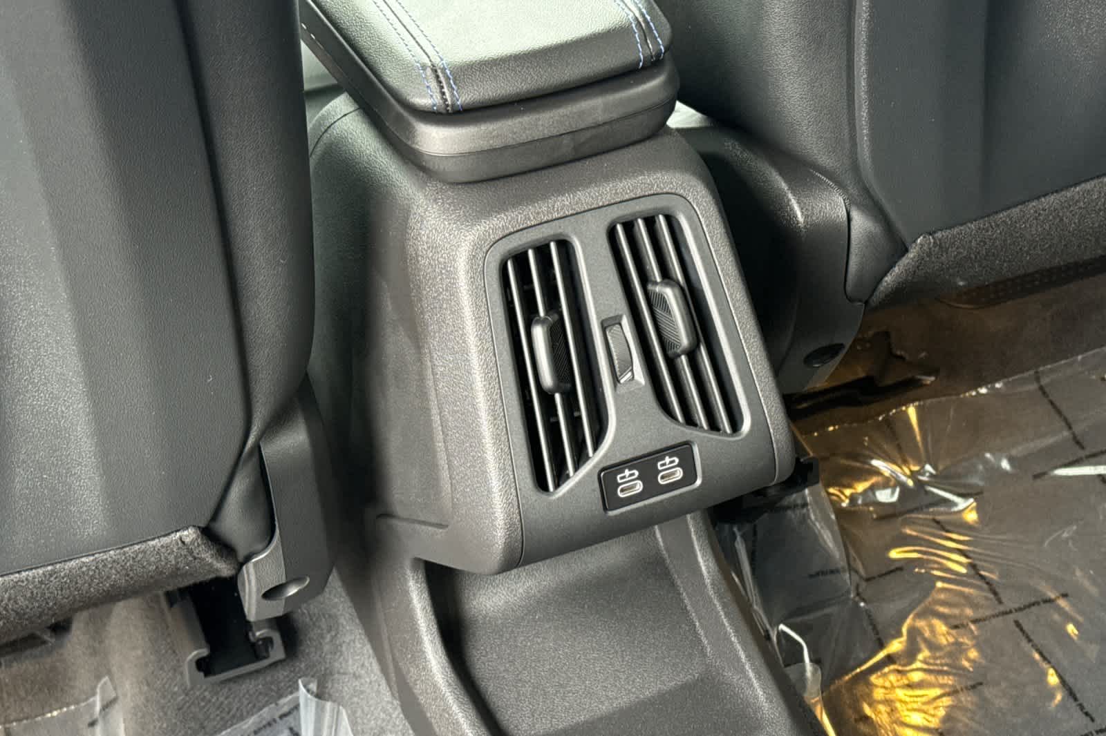 Thumbnail: 2026 BMW X1 - 16