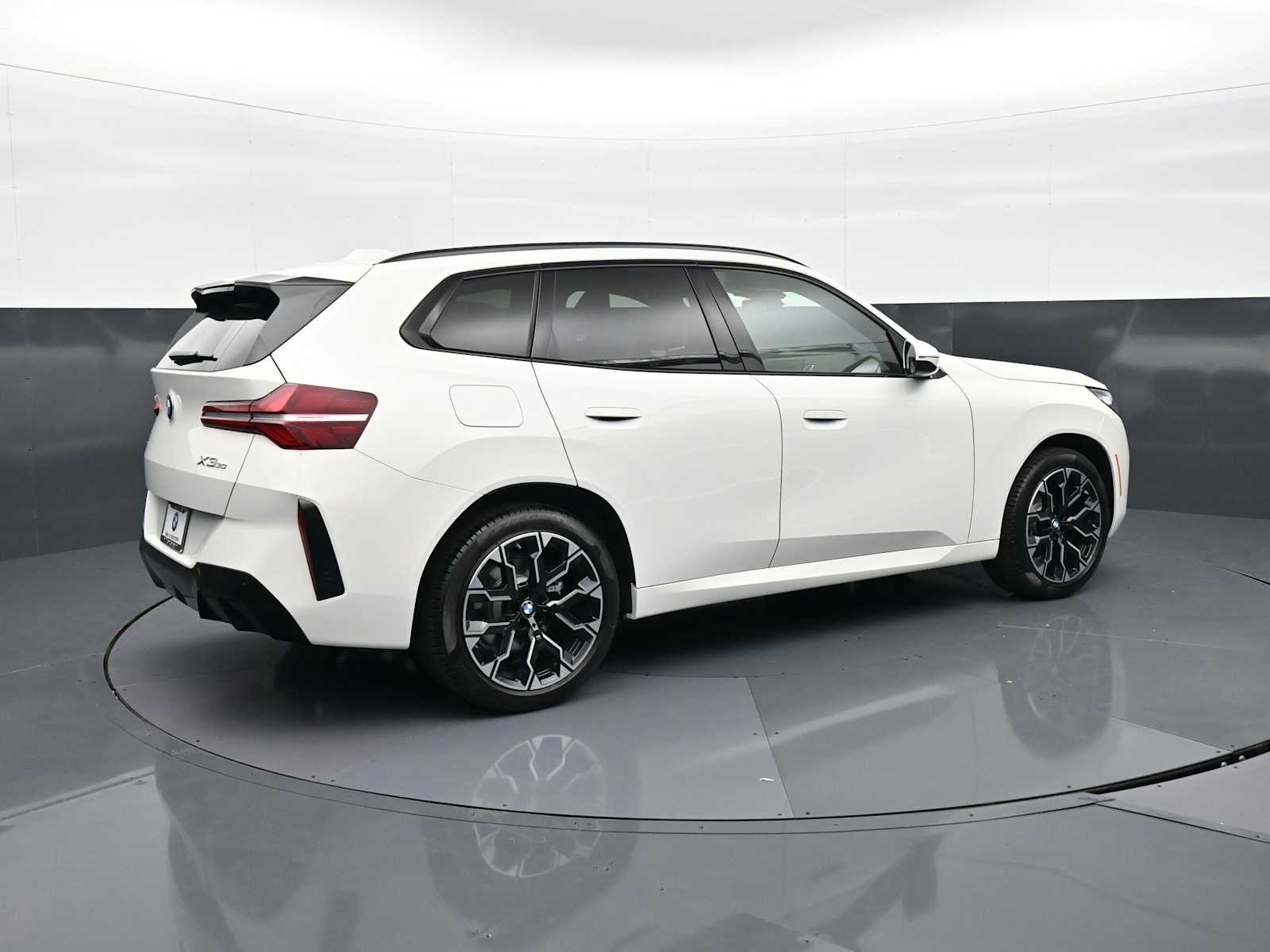 Thumbnail: 2026 BMW X3 - 5