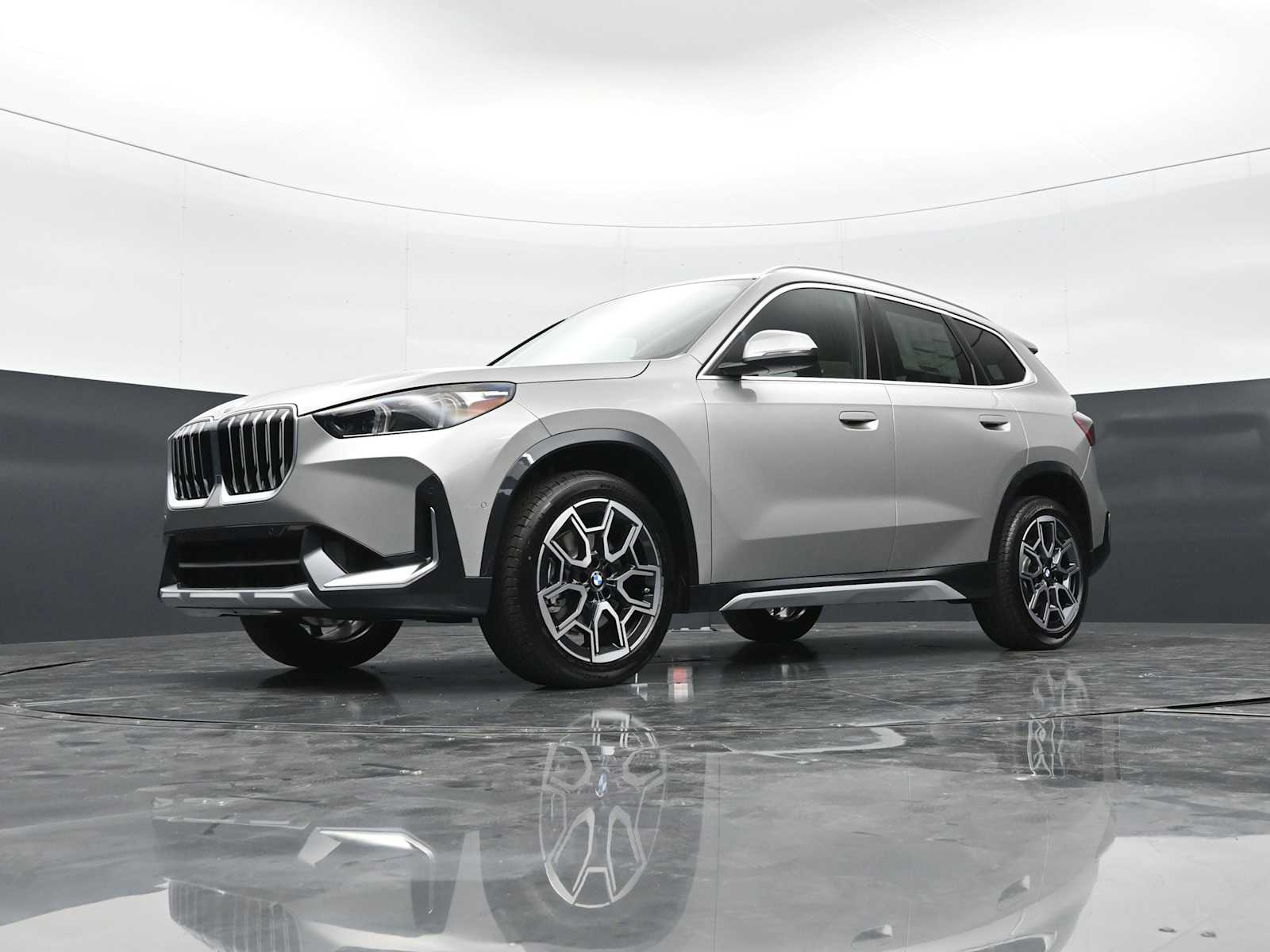 Thumbnail: 2026 BMW X1 - 31