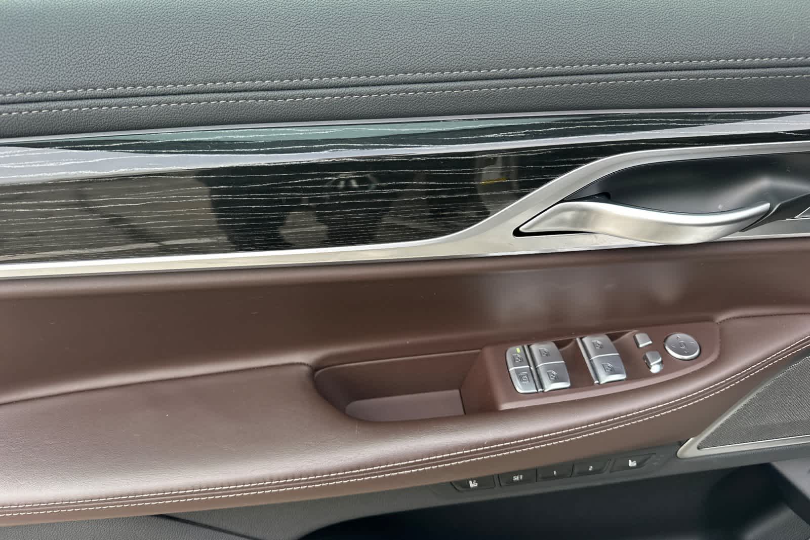 Thumbnail: 2022 BMW 7 Series - 12