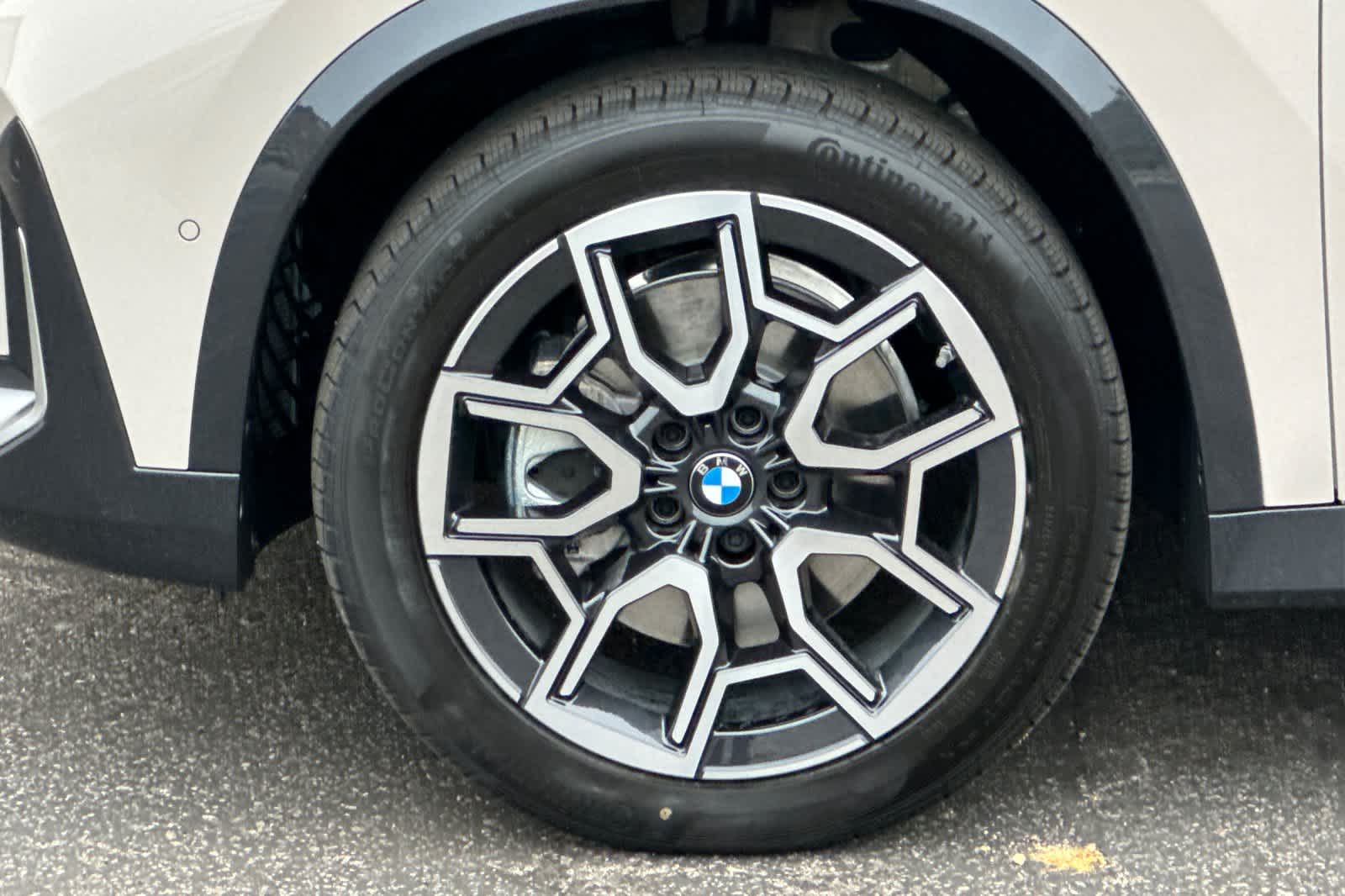 Thumbnail: 2026 BMW X1 - 31