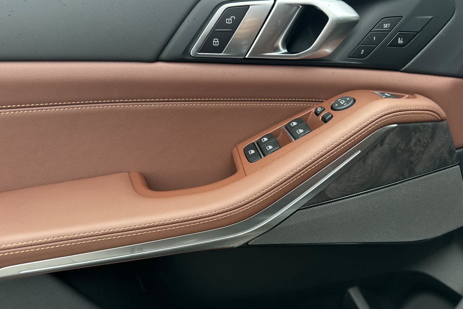 Thumbnail: 2026 BMW X5 - 13