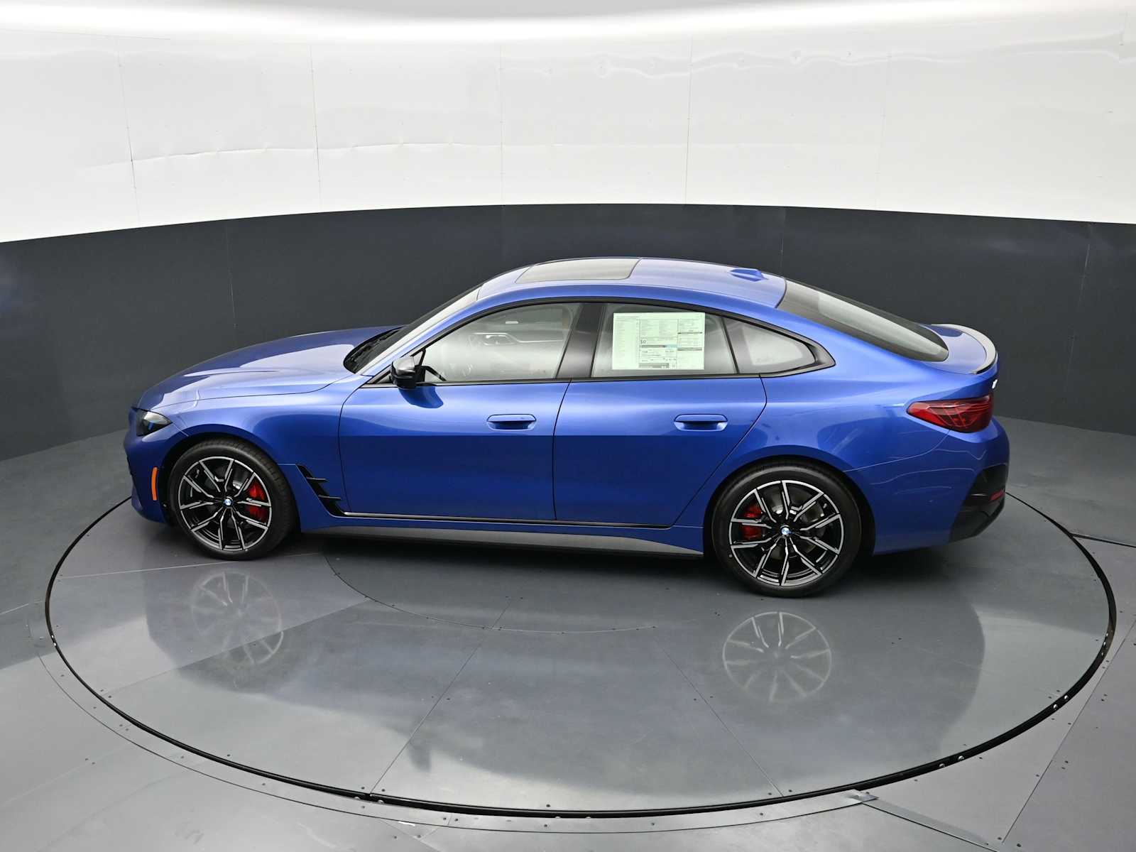 Thumbnail: 2026 BMW i4 - 23
