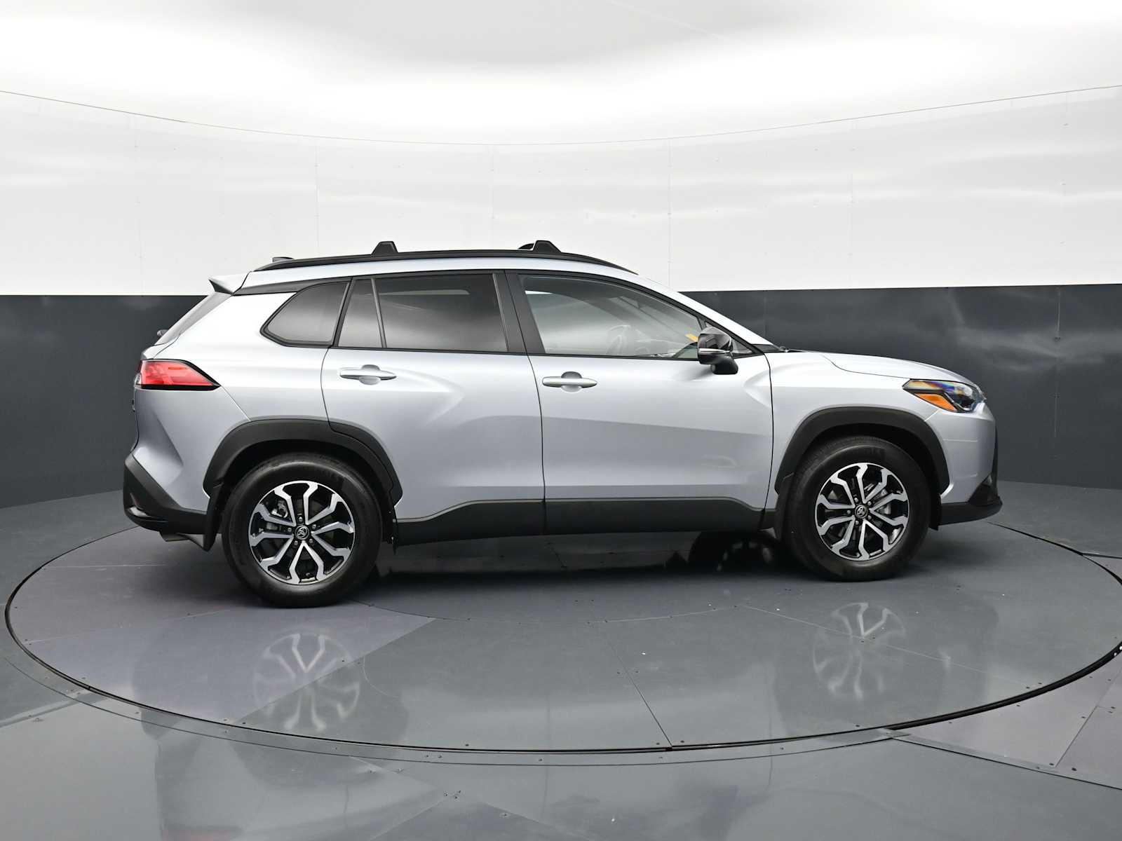 Thumbnail: 2025 Toyota Corolla Cross - 4