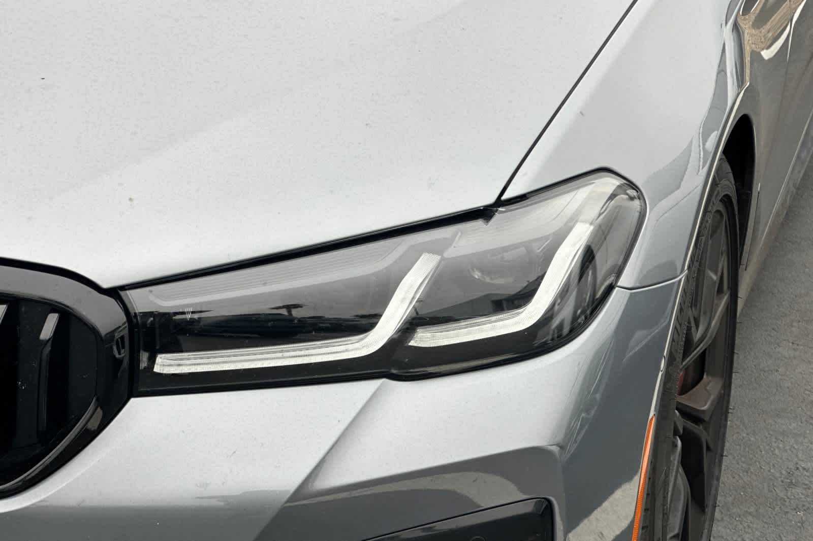 Thumbnail: 2023 BMW 5 Series - 11