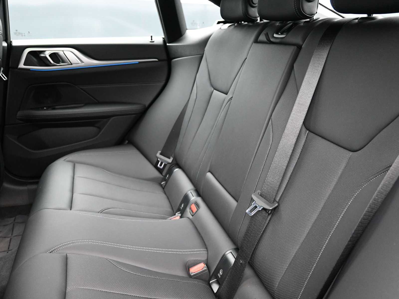 Thumbnail: 2023 BMW i4 - 14