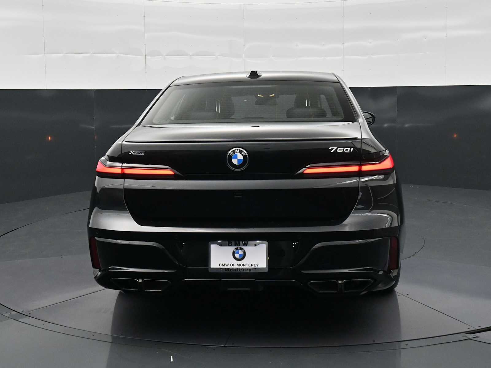 Thumbnail: 2026 BMW 7 Series - 6