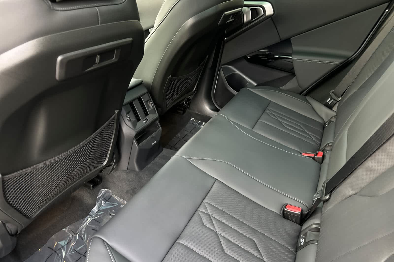 Thumbnail: 2026 BMW X3 - 4