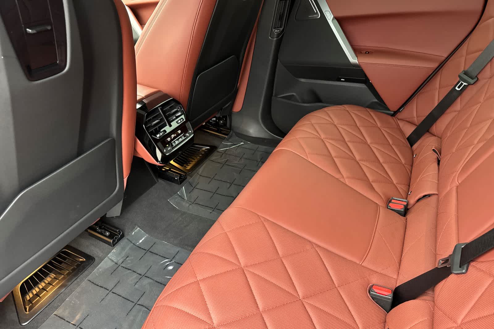 Thumbnail: 2025 BMW iX - 4