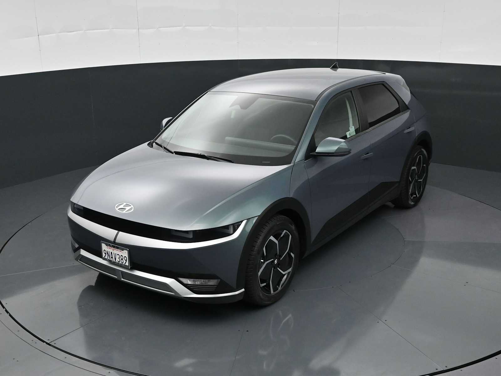 2024 Hyundai IONIQ 5 SE - Photo 22