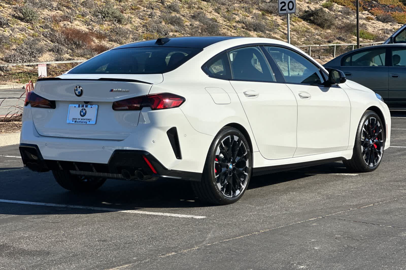 Thumbnail: 2025 BMW 2 Series - 2